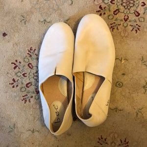 b.o.c. loafers size 8.5